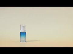 Botella cosmética PET higiénica y resistente a golpes con propiedades anticontaminantes para una belleza segura